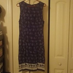 Boutique Europa sheath dress fully lined